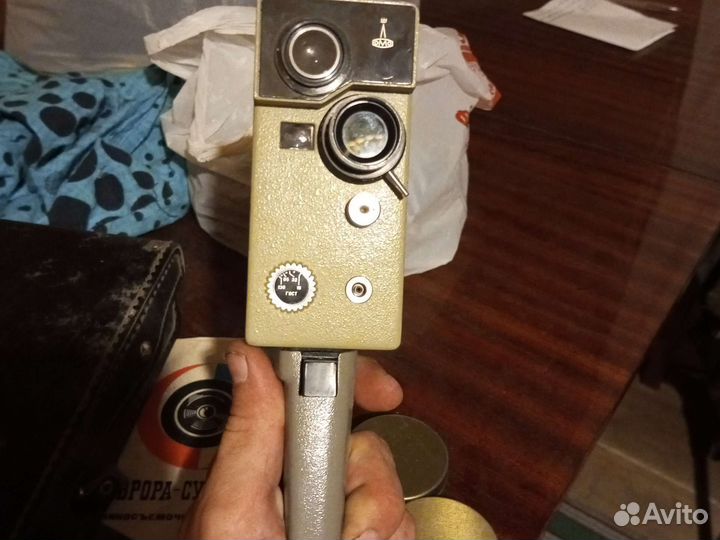 Кино съёмочный аппарат