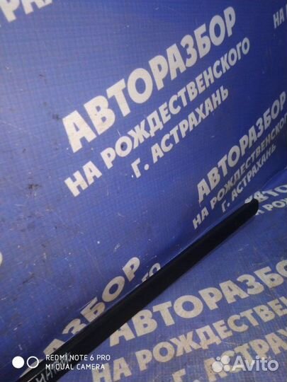 Бархотка двери Ваз LADA Largus Cross универсал