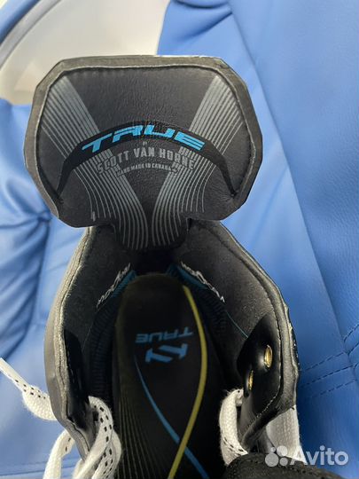 Коньки хоккейные True SVH 10W