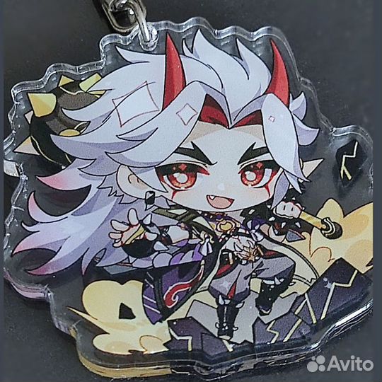 Брелок аниме фигурка