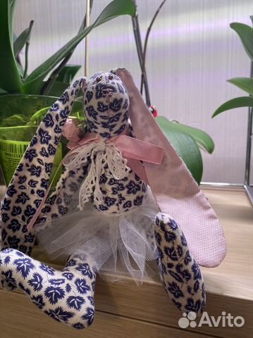 Интерьерная игрушка Зайчик