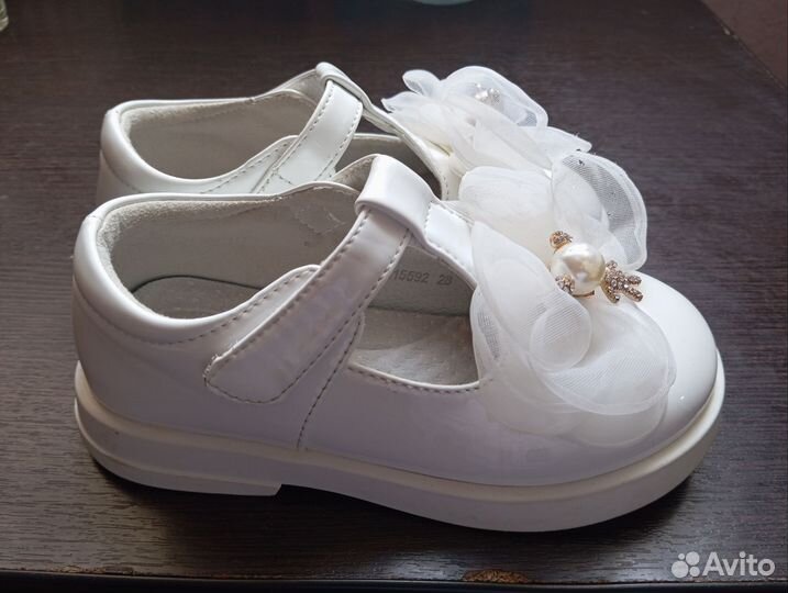 Туфли для девочки 28р