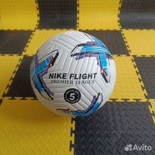 Футбольный мяч nike 5