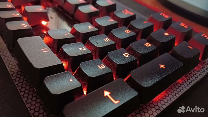 Механическая клавиатура Bloody B800