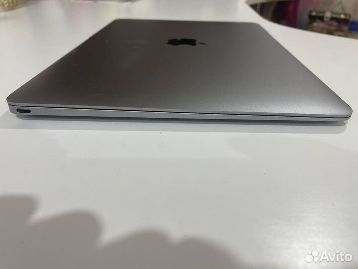 Apple MacBook 12 2017