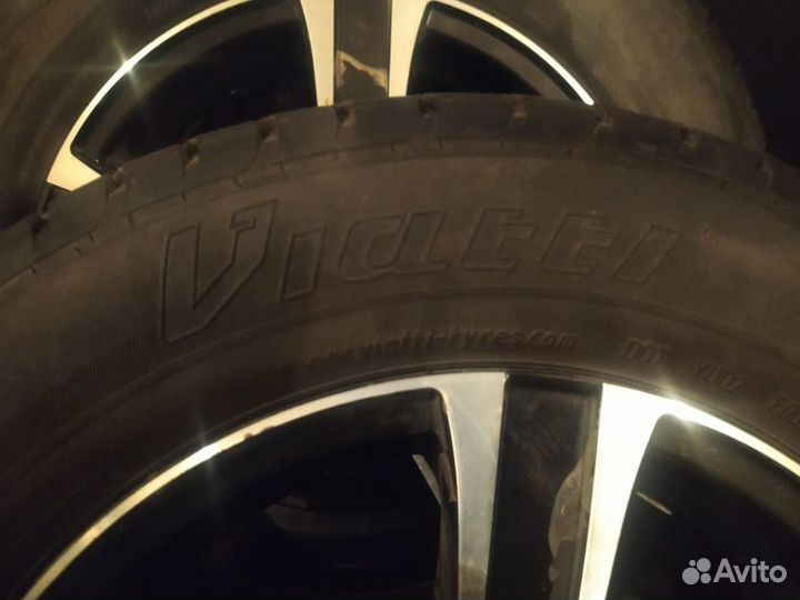 Viatti Strada Asimmetrico 195/65 R15