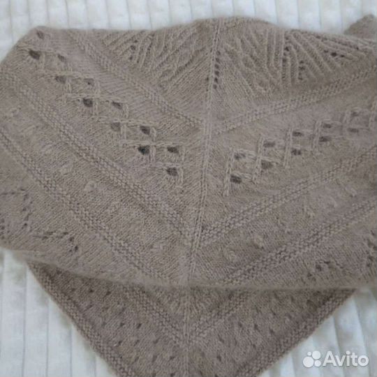 Шапка и платок (комплект)