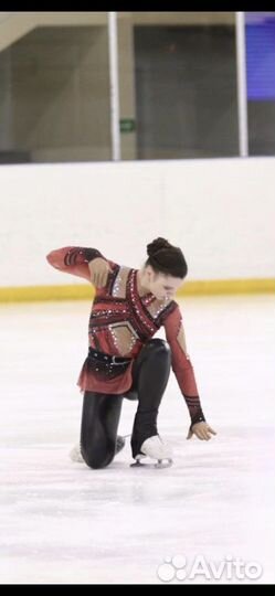 Костюм для фигурного катания