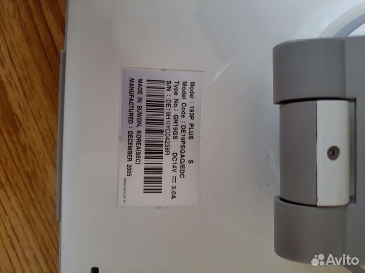 Монитор samsung