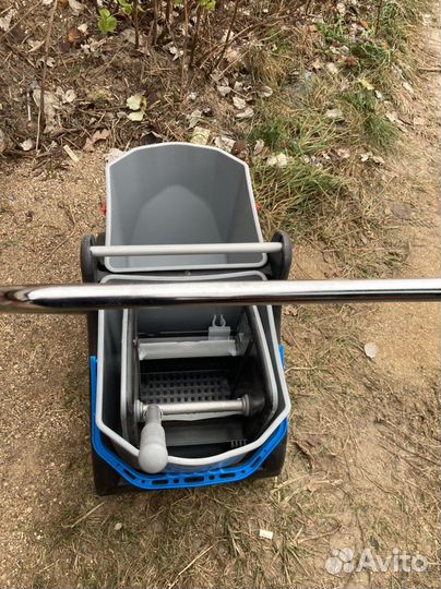 Тележка для уборки помещений