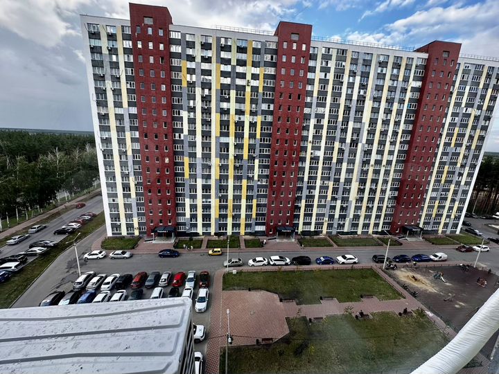 1-к. квартира, 42 м², 10/18 эт.