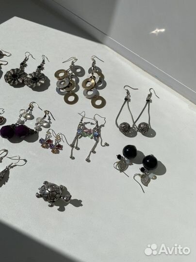 Бижутерия серьги, брошка
