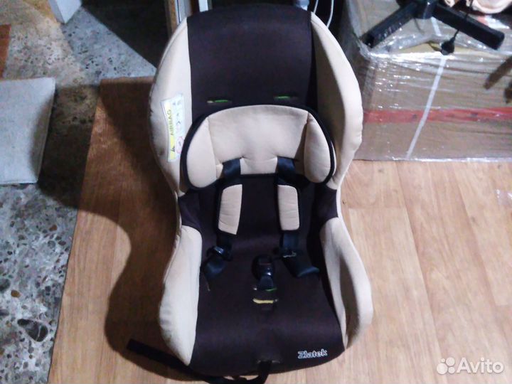 Детское автокресло 9 до 36 кг бу