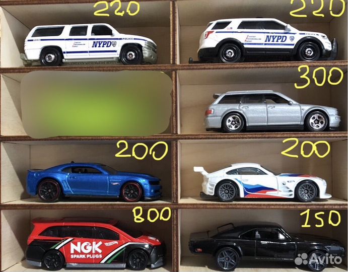 Hot wheels машинки