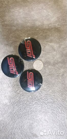 Шильдик / заглушка Subaru STI на диск