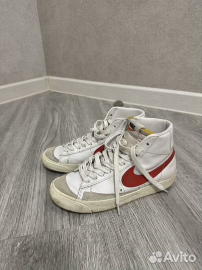 Nike Blazer mid 77