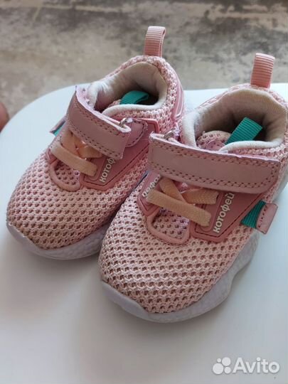 Кроссовки для девочки котофей