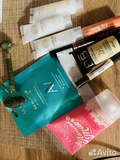 Набор косметики пакетом