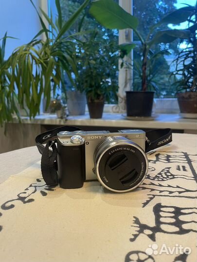 Sony a6000
