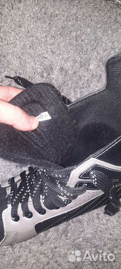 Коньки хоккейные 41 размер