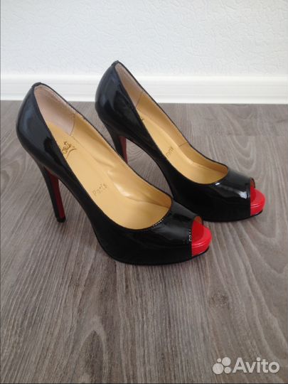 Туфли Loubutin