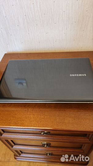 Ноутбук Samsung