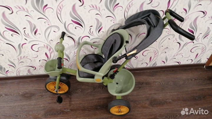 Велосипед с ручкой