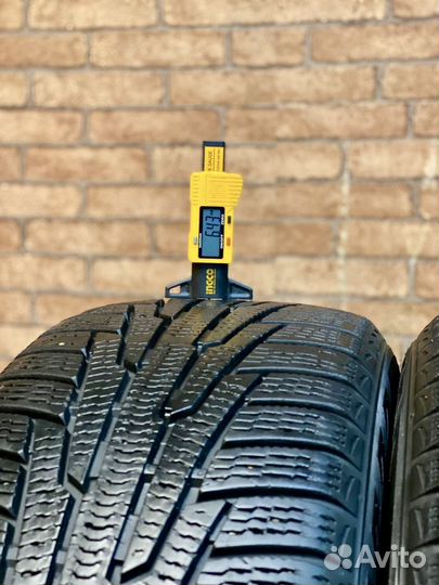 Nokian Tyres Hakkapeliitta R 215/50 R17