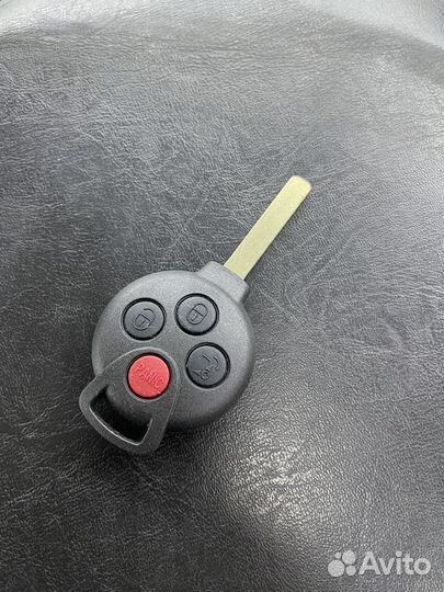 Ключ Смарт Форту 451 (Smart Fortwo 451) с паникой