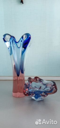 Продается набор ваза и пепельница