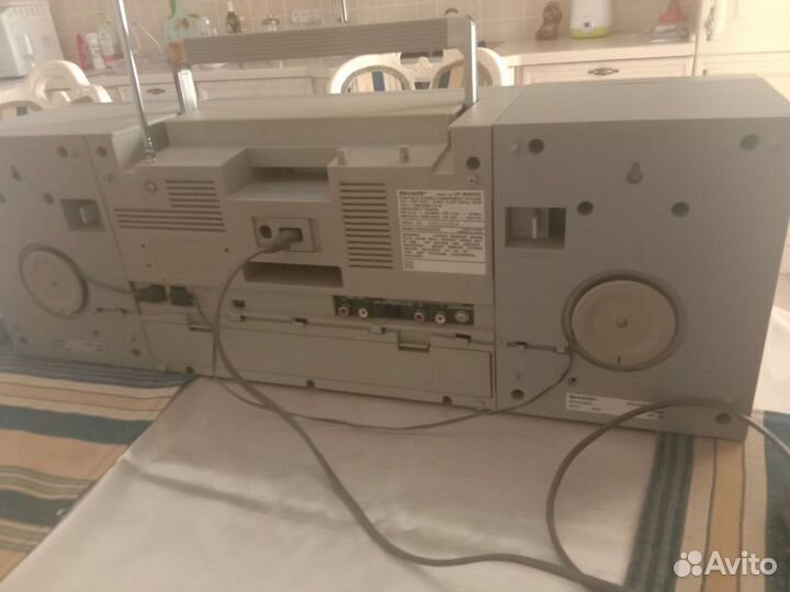 Мaгнитолa двухкacсeтная sнаrp GF-800Z(D)