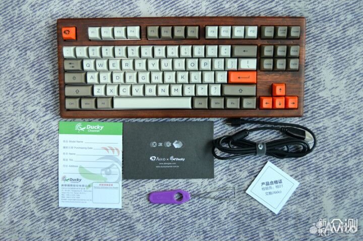 Механическая клавиатура Akko Rosewood 87