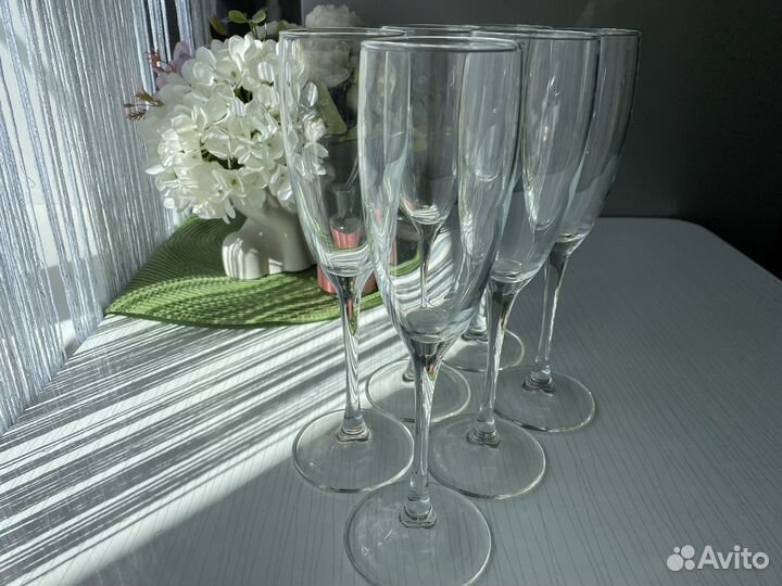 Бокалы под шампанское фужеры