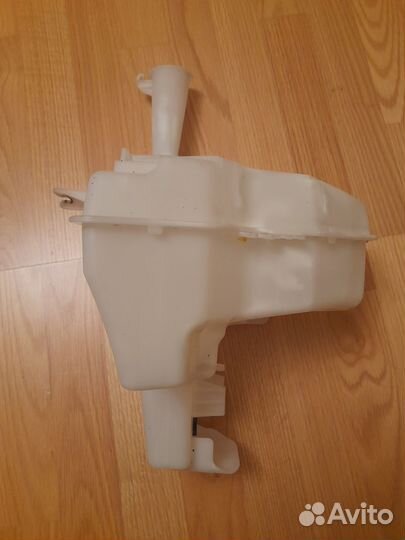 Бачок омывателя kia rio 3 с дефектом