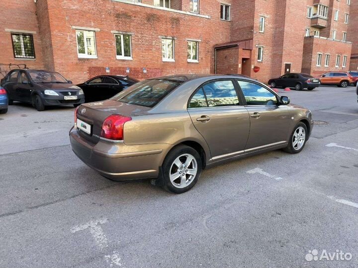 Toyota Avensis 1.8 AT, 2004, 187 000 км