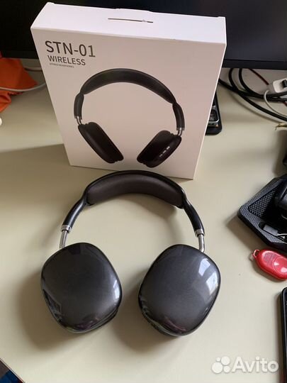 Полноразмерные беспроводные наушники, гарнитура