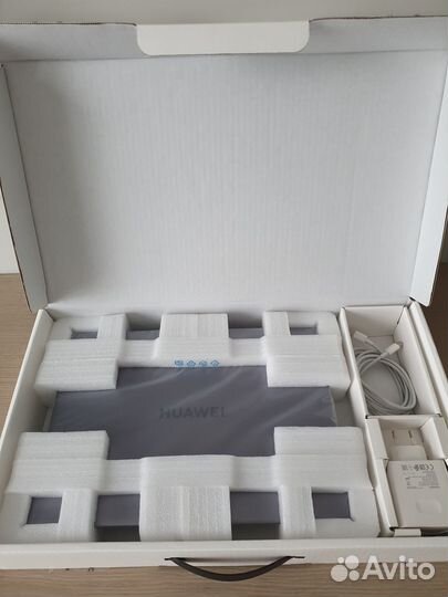 Ноутбук Huawei MateBook 14 HKD-W76