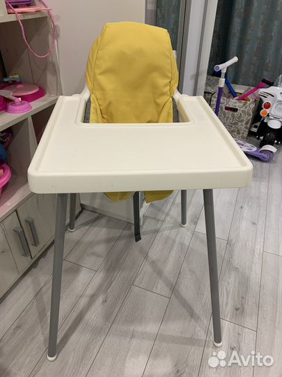 Детский стульчик для кормления