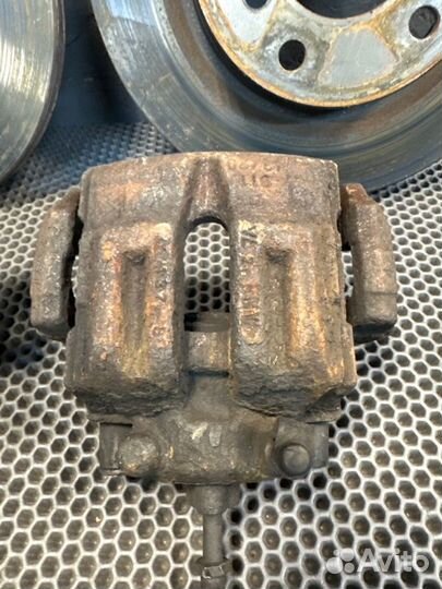 Комплект тормозов задний Bmw 325 E92 N52N (2500CC