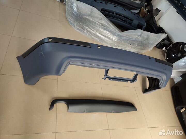 Бампер задний на bmw е 39 m тех