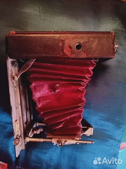 Фотоаппарат антикварный старинный