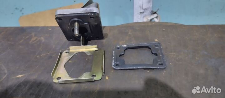 Лепестковый клапан мотоцикла Тула