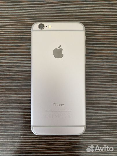 Телефон iPhone 6