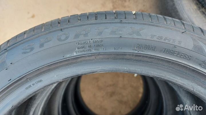 Triangle Sportex TSH11 215/45 R17