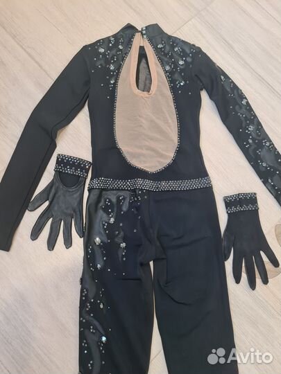 Комбинезон для фигурного катания 134