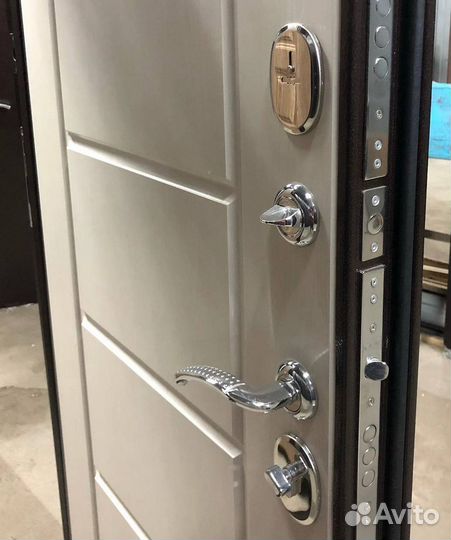 Дверь входная с бесплатной доставкой и установкой
