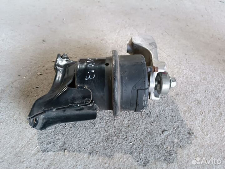 Подушка двигателя Honda Civic 1.3.Оригинал