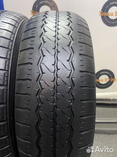 Hankook Radial RA08 215/65 R17 104T