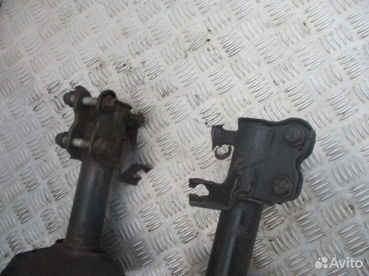 Амортизатор передний Ниссан Максима А32