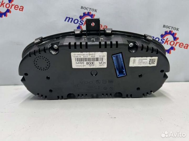 Панель приборов Skoda Fabia хэтчбек 1.2 chfa 2011